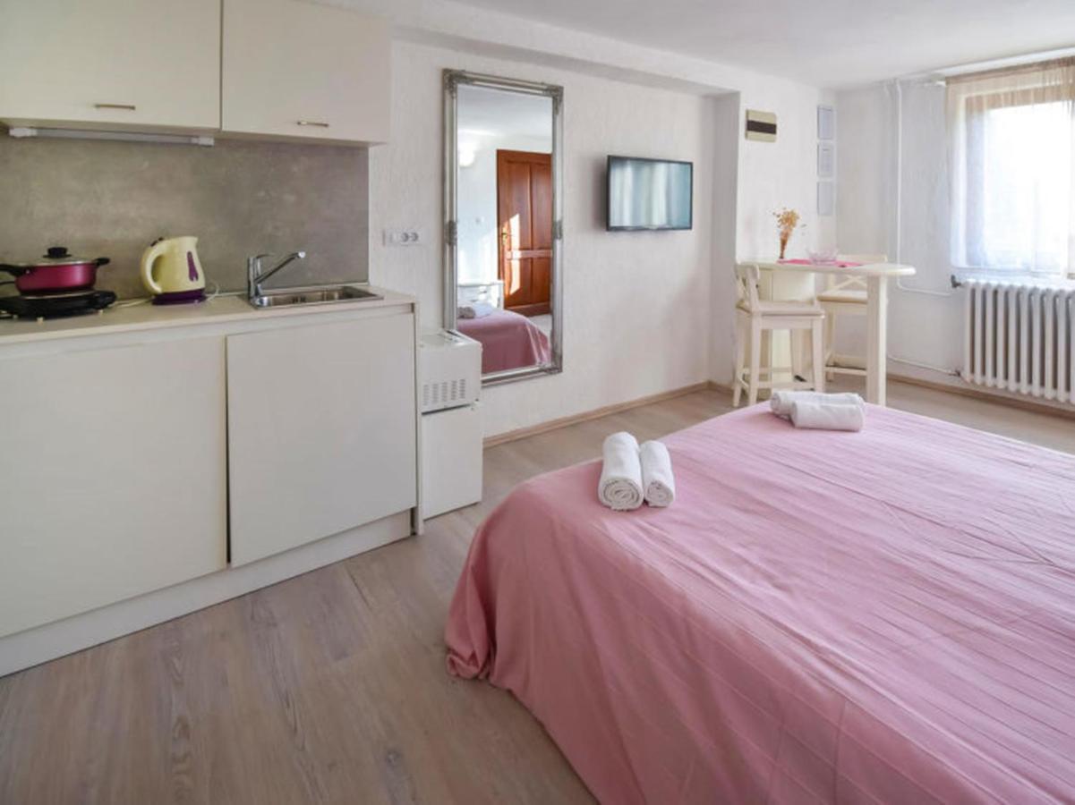 Studios Barre With Jacuzzi Rovinj Exteriér fotografie